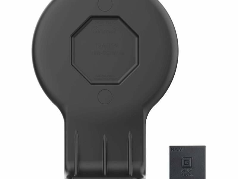 GDS® Uni-Conn™ Wall Dock with Magnetic Receiver & PoE